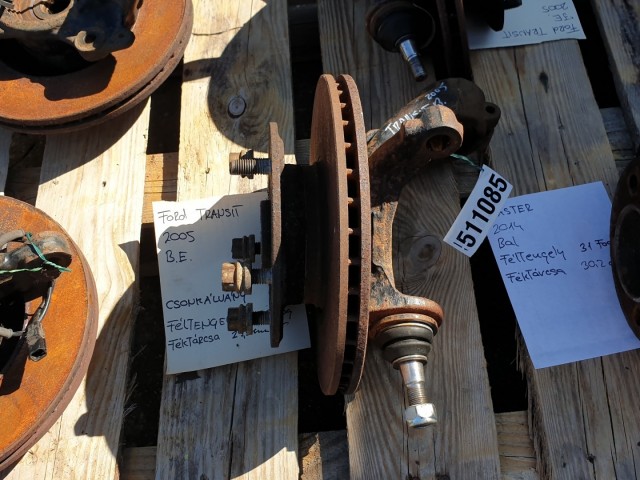 511085 Ford Transit 2.0 Di, 2005, Bal Első Csonkállvány, Kerékagy, 28 Fog.