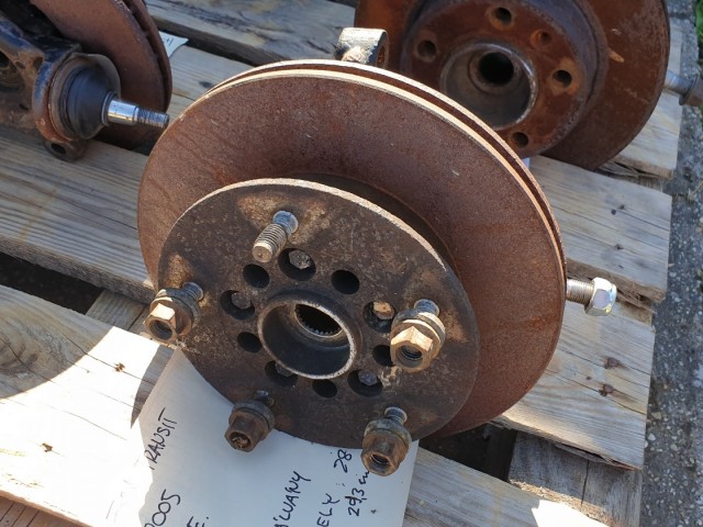 511085 Ford Transit 2.0 Di, 2005, Bal Első Csonkállvány, Kerékagy, 28 Fog.