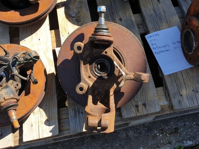 511085 Ford Transit 2.0 Di, 2005, Bal Első Csonkállvány, Kerékagy, 28 Fog.