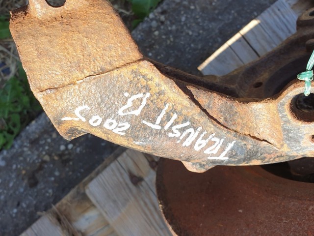 511085 Ford Transit 2.0 Di, 2005, Bal Első Csonkállvány, Kerékagy, 28 Fog.