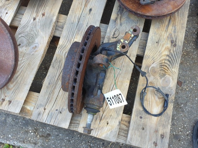 511087 Renault Master 2.3 Dci, 2014, Bal Első Csonkállvány, Kerékagy. 31Fog.