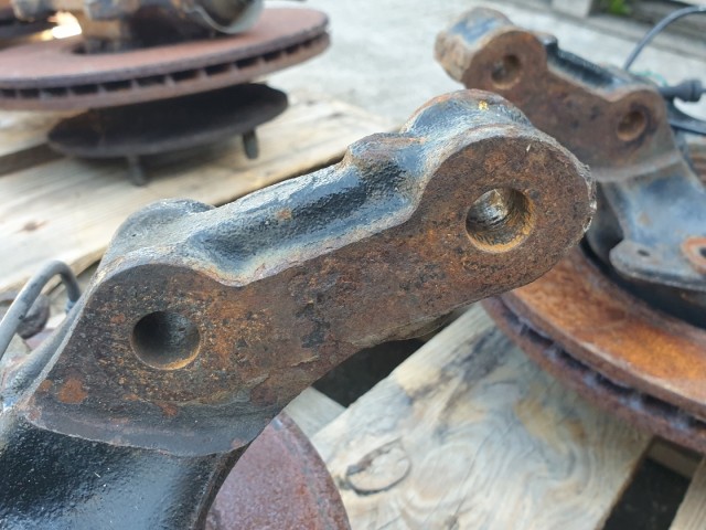 511087 Renault Master 2.3 Dci, 2014, Bal Első Csonkállvány, Kerékagy. 31Fog.