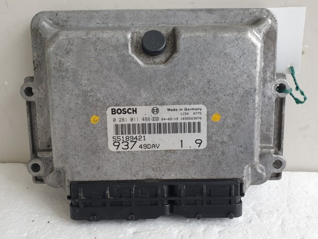 512326 Alfa Romeo 147, Diesel, 2004, Motorvezérlő, Ecu, 55189421.