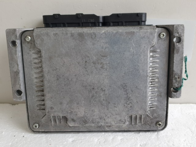 512326 Alfa Romeo 147, Diesel, 2004, Motorvezérlő, Ecu, 55189421.