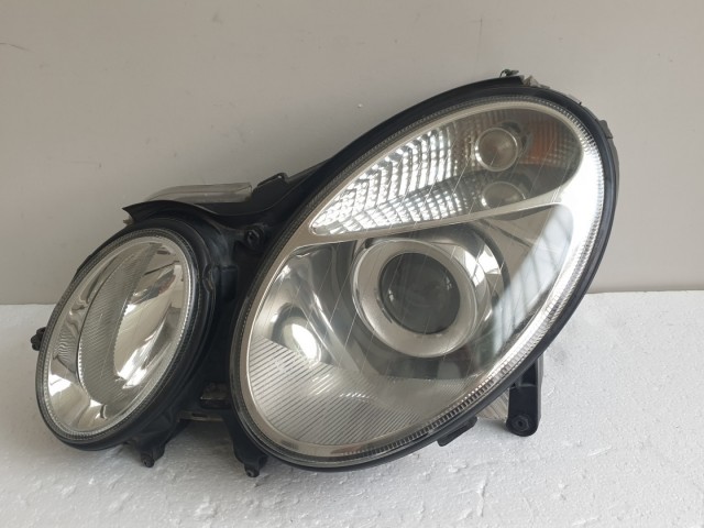 512566 Mercedes E, W211, 2004, Bal Első Xenon Lámpa, Fényszóró, 154359-01.