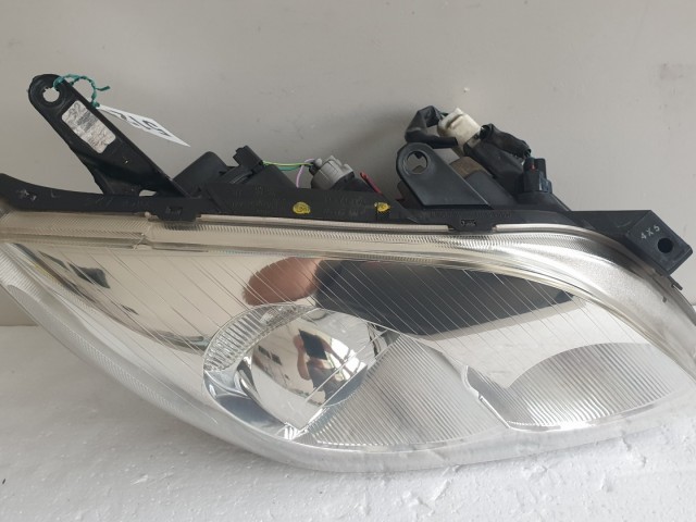 512570 Toyota Avensis T25, 2005, Projektoros Jobb Fényszóró, Lámpa.