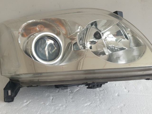 512570 Toyota Avensis T25, 2005, Projektoros Jobb Fényszóró, Lámpa.