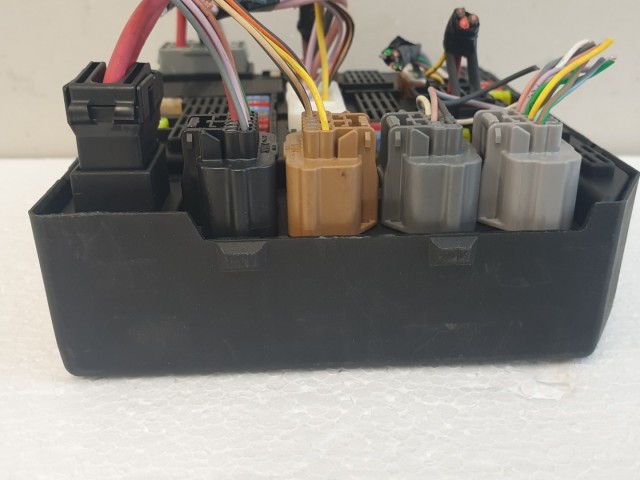 512571 Renault Megane 3, Biztosíték Tábla, 284B62342R. USM. 