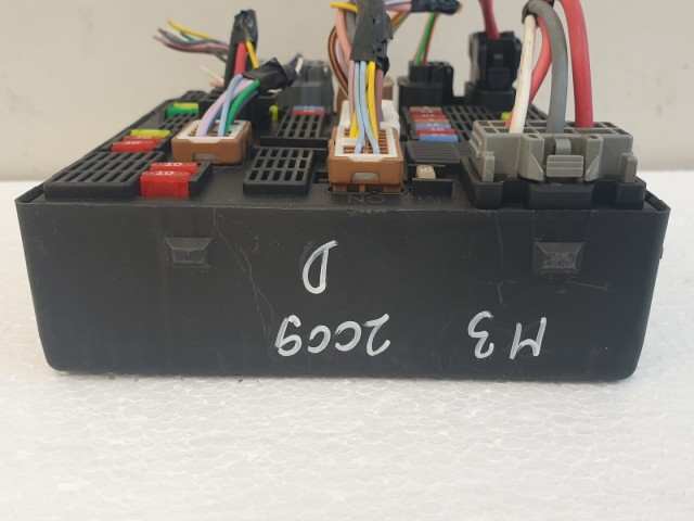 512571 Renault Megane 3, Biztosíték Tábla, 284B62342R. USM. 