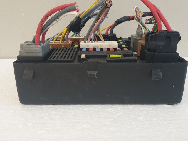 512572 Renault Megane 3, Biztosíték Tábla, 284B62342R. USM. 