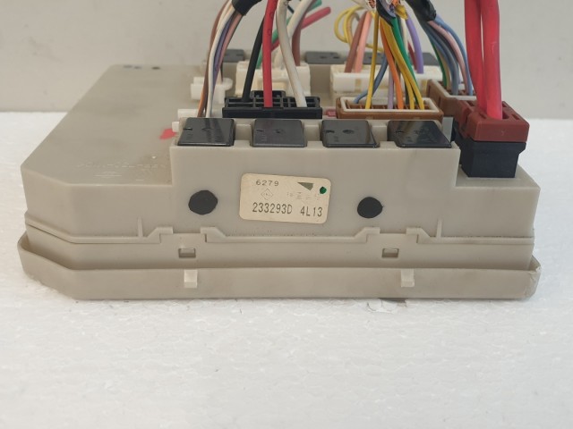 512573 Renault Modus 2005, Külső Biztosíték Tábla, 233293D.