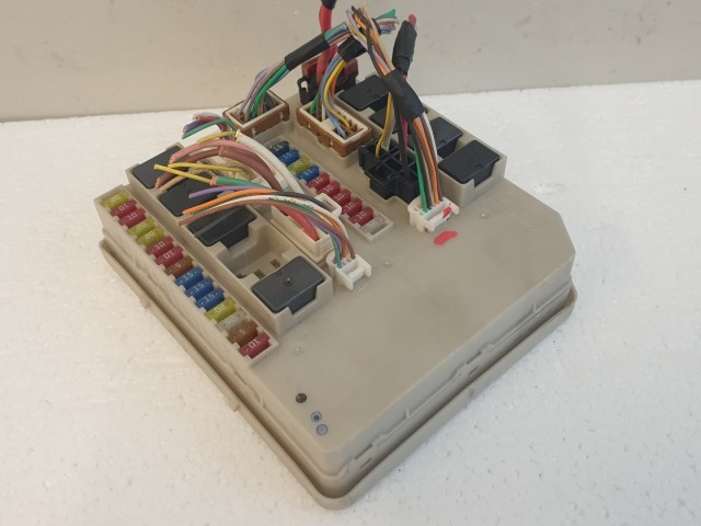 512573 Renault Modus 2005, Külső Biztosíték Tábla, 233293D.