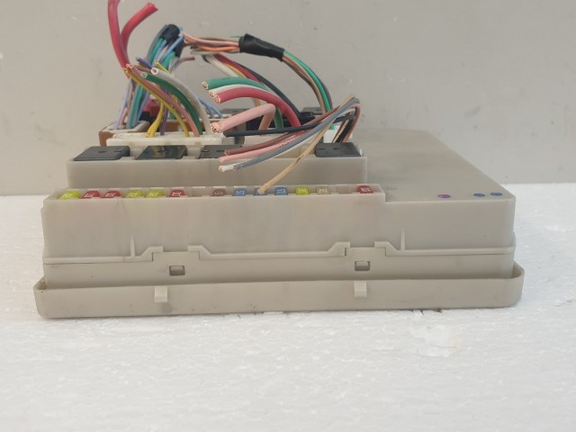 512574 Renault Modus 2008, Külső Biztosíték Tábla, 233293F.