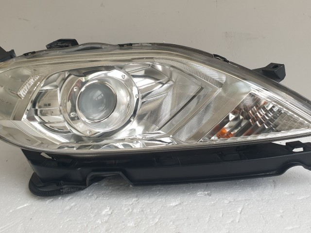 512577 Honda FR-V, 2006, Jobb Első XENON Lámpa, Fényszóró, P4806R.