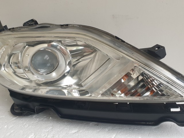 512577 Honda FR-V, 2006, Jobb Első XENON Lámpa, Fényszóró, P4806R.