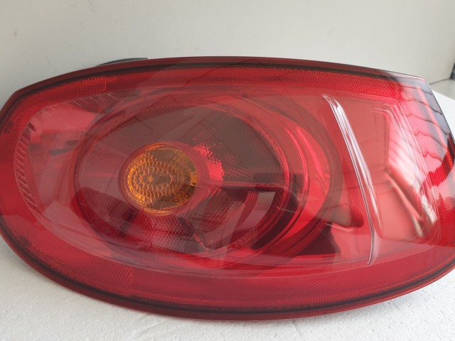 512581 Fiat Bravo 2, 2008, Jobb Hátsó Lámpa, 51757542.