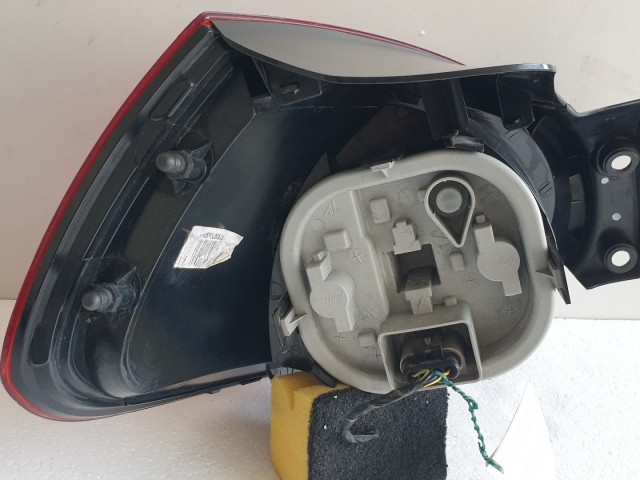 512581 Fiat Bravo 2, 2008, Jobb Hátsó Lámpa, 51757542.