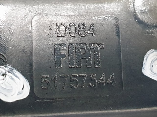 512582 Fiat Bravo 2, 2008, Bal Hátsó Lámpa, 51757544.