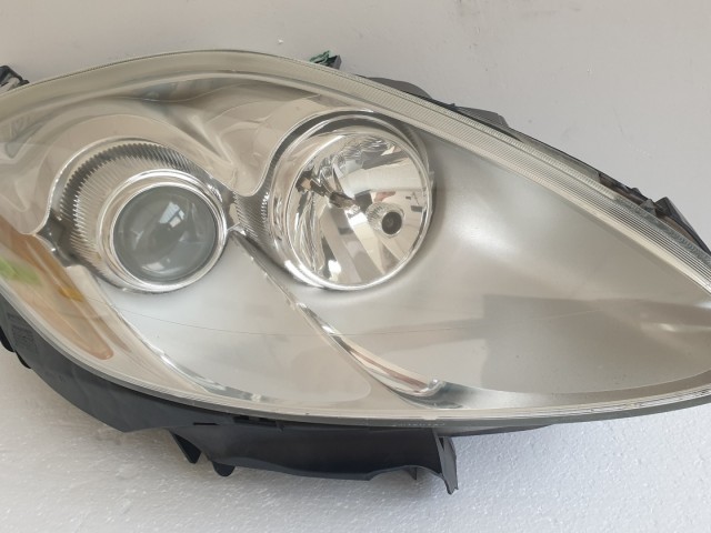 512583 Fiat Bravo 2, 2008, Jobb Első Projektoros Lámpa, Fényszóró, 51757534.