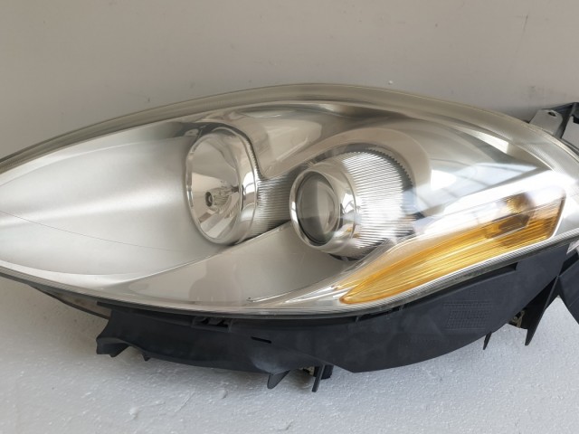 512584 Fiat Bravo 2, 2008, Bal Első Projektoros Lámpa, Fényszóró, 51757538.