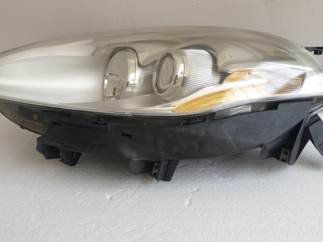 512584 Fiat Bravo 2, 2008, Bal Első Projektoros Lámpa, Fényszóró, 51757538.