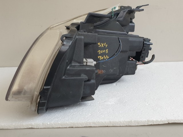 512585 Suzuki SX4, 2008,  Jobb Első Lámpa Fényszóró. 10059135.