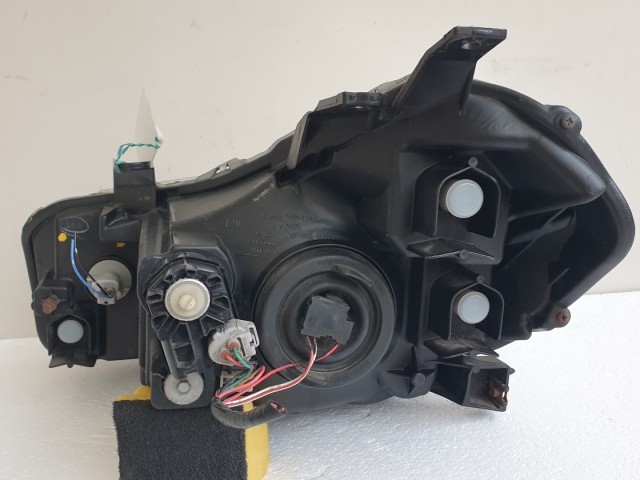 512585 Suzuki SX4, 2008,  Jobb Első Lámpa Fényszóró. 10059135.