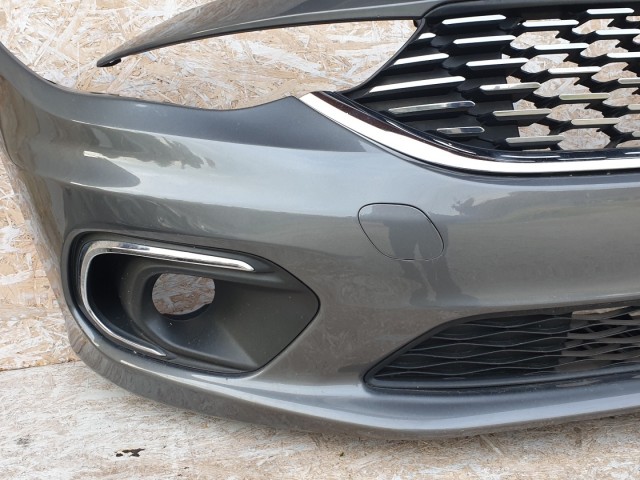 512588 Fiat Tipo 2018, Első Lökhárító, 735631451.