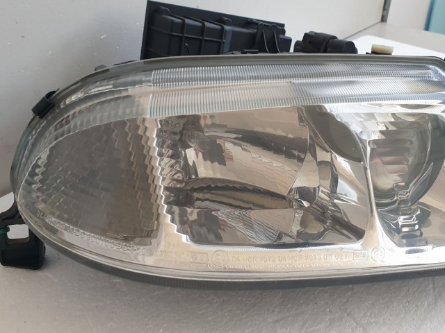 512597 Alfa Romeo 166, 2001, Jobb Első Xenon Lámpa, Fényszóró. 60955910.