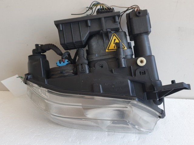 512597 Alfa Romeo 166, 2001, Jobb Első Xenon Lámpa, Fényszóró. 60955910.