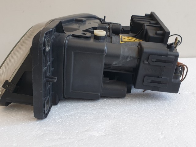 512597 Alfa Romeo 166, 2001, Jobb Első Xenon Lámpa, Fényszóró. 60955910.