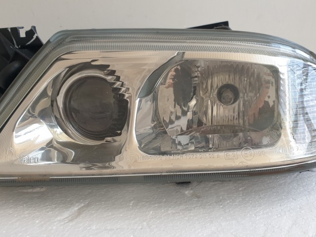 512598 Alfa Romeo 166, 2001, Bal Első Xenon Lámpa, Fényszóró. 60955920.