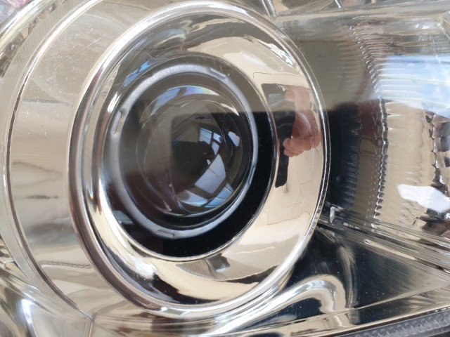 512600 Toyota Auris 2012, Jobb Projektoros Lámpa, Fényszóró. 81110-02A90.