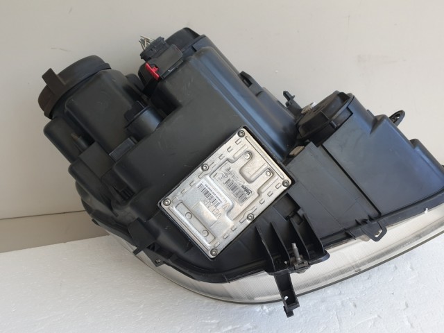 512603 Lancia Phedra 2010, Bal Első Xenon Lámpa, Fényszóró. 89006367.