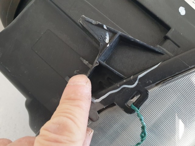 512604 Lancia Phedra 2010, Jobb Első Xenon Lámpa, Fényszóró. 89006366.