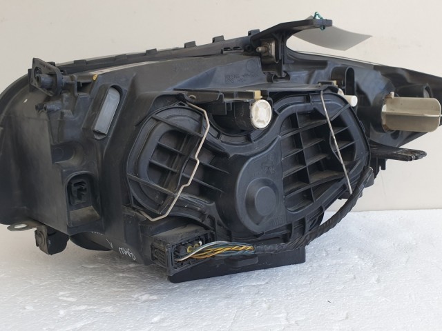 512605 Bmw 1 es, 2006, Jobb Első Lámpa Fényszóró, 6924486