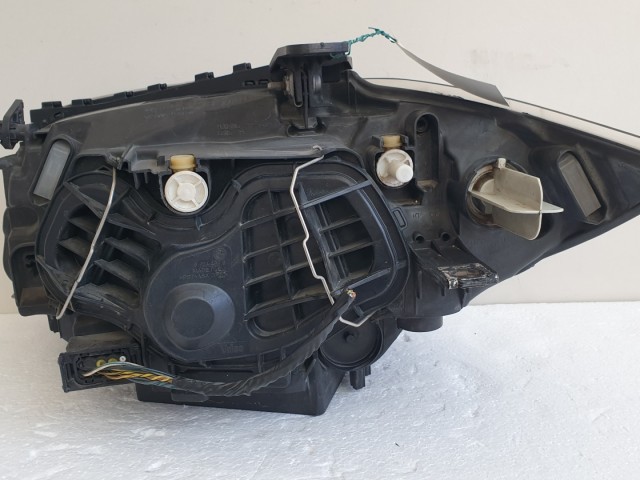 512605 Bmw 1 es, 2006, Jobb Első Lámpa Fényszóró, 6924486