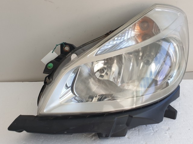 512611 Renault Clio 3, 2007, Bal Első Lámpa, Fényszóró. 8200459824.