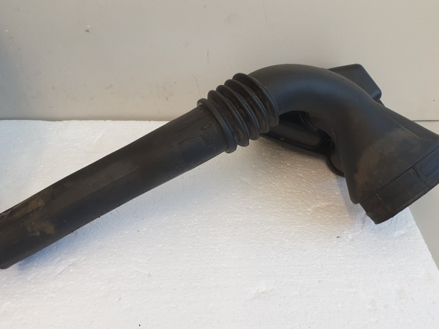 512613 Fiat Bravo 2, Stilo, Grande, 16 Szelepes Légszűrőház, 55186451.