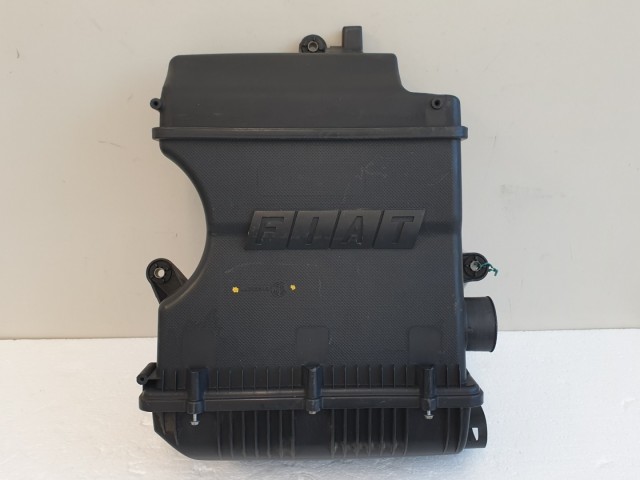 512613 Fiat Bravo 2, Stilo, Grande, 16 Szelepes Légszűrőház, 55186451.