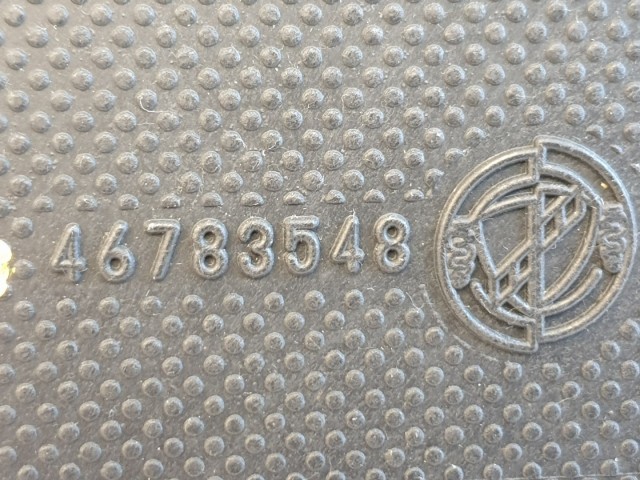 512613 Fiat Bravo 2, Stilo, Grande, 16 Szelepes Légszűrőház, 55186451.