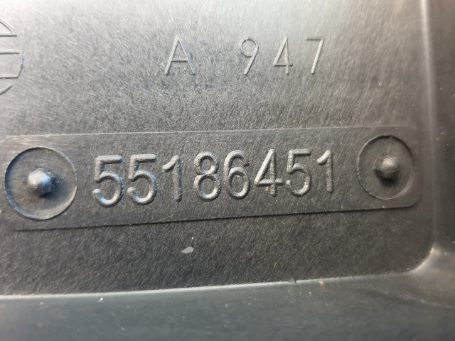 512613 Fiat Bravo 2, Stilo, Grande, 16 Szelepes Légszűrőház, 55186451.