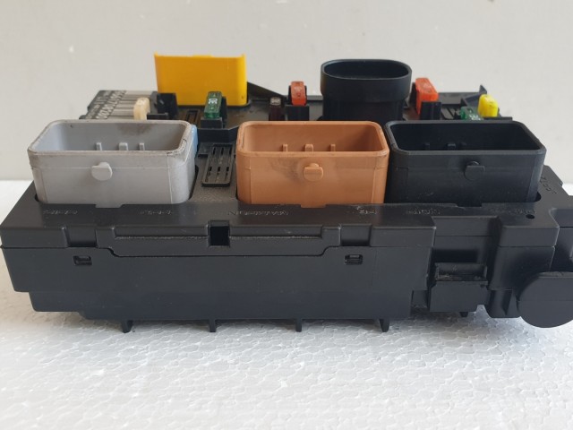 512457 Peugeot 207, Biztosítéktábla, 9661708280, BSM L11, Delphi.