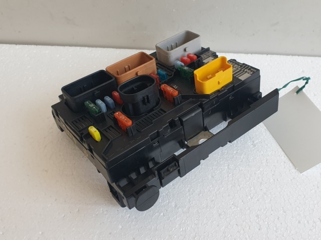 512457 Peugeot 207, Biztosítéktábla, 9661708280, BSM L11, Delphi.