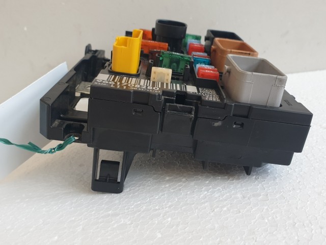 512457 Peugeot 207, Biztosítéktábla, 9661708280, BSM L11, Delphi.