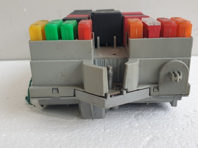 512461 Fiat Bravo 2, 2007, Külső Biztosítéktábla, 51775688.