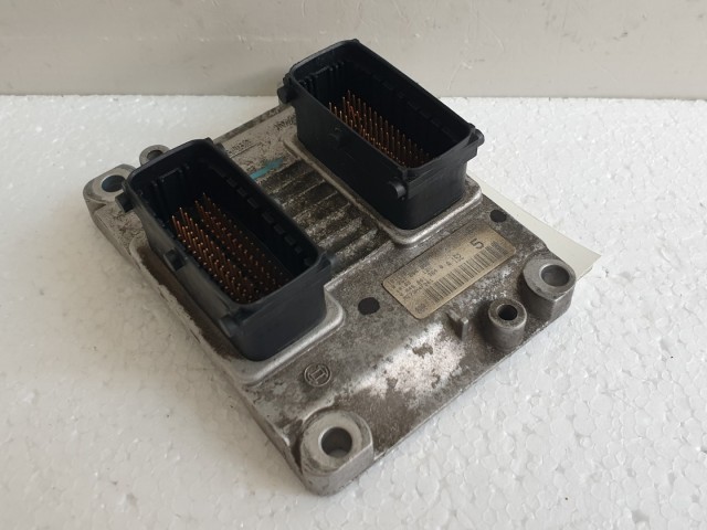 512474 Fiat Punto 2, 2001, Motorvezérlő, 468019640, 0261206980.