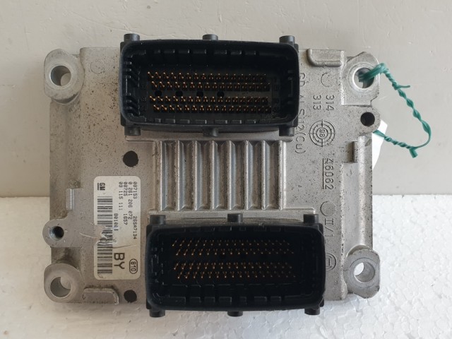 512476 Opel Corsa C 2007, Motorvezérlő, 09115111, 0261206072.