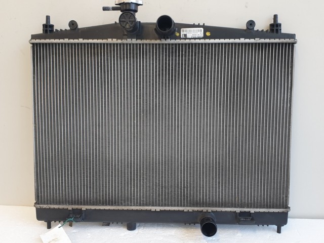 512488 Nissan Juke 2013 Benzines Vízhűtő, 21410BA60A. Hűtő.