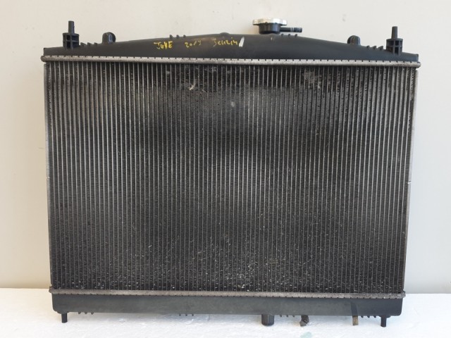 512488 Nissan Juke 2013 Benzines Vízhűtő, 21410BA60A. Hűtő.